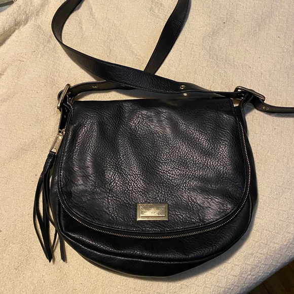 Juicy Couture Handbags - Juicy Couture Crossbody Bag